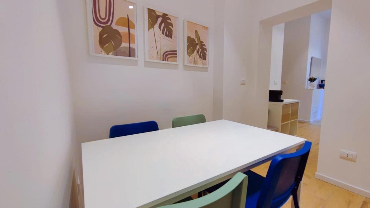 Duhome Apartment In The Heart Of Catania Luaran gambar
